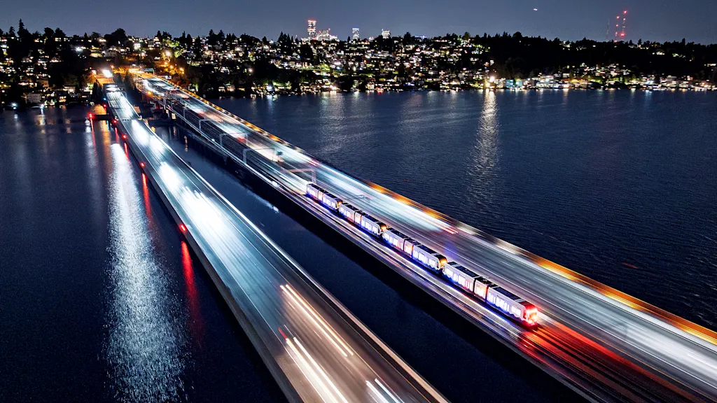 Seattle just built the world's first light rail on a floating bridge