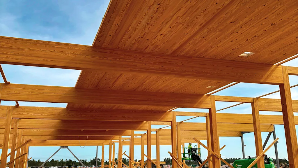 01-91516077-meta-mass-timber-data-center