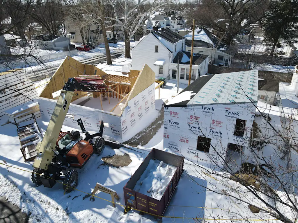 Deze kleine huizen in Omaha bootsen het startershuis na