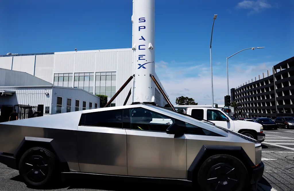 i-1-91527604-spacex-ipo.jpg