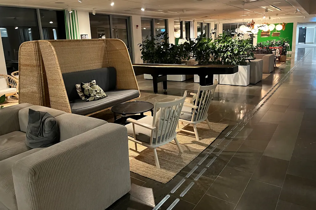 i-ikea-hotell-lobby.jpg
