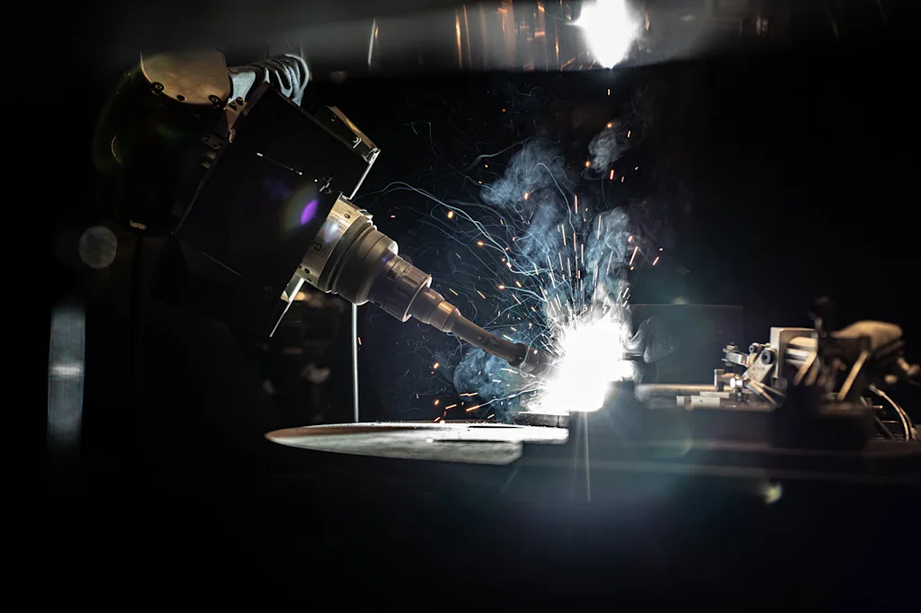 i-path-robotics-autonomous-welding-robot