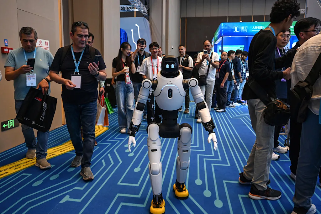 i-2-91534069-humanoid-robots.jpg