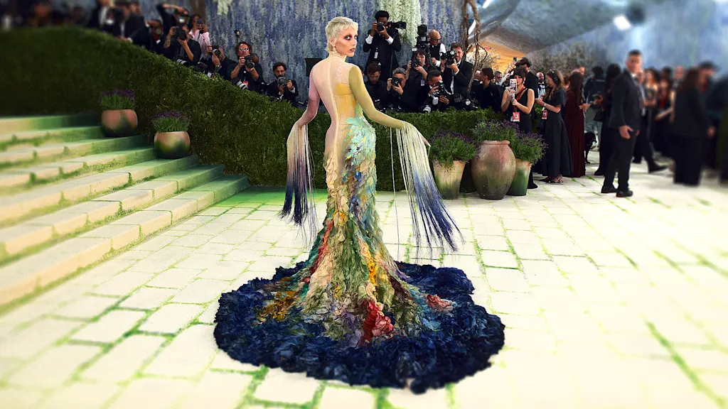 The artist behind Emma Chamberlain's Met Gala gown on why it took 40 hours to paint