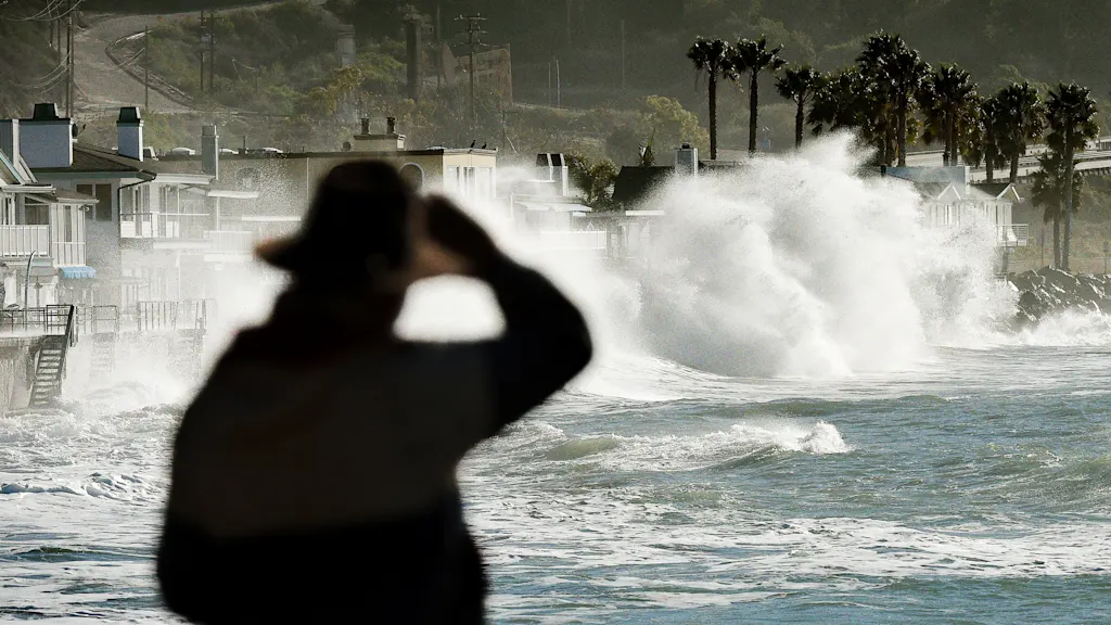 An alarming weather pattern is emerging. NOAA doesn't know what to make of it yet