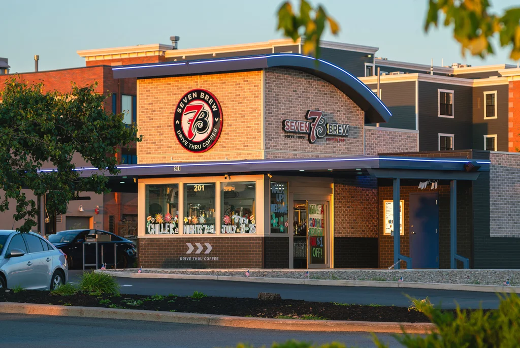 This Starbucks competitor is the fastest-growing brand in America, says Yelp This Starbucks competitor is the fastest-growing brand in America, says Yelp