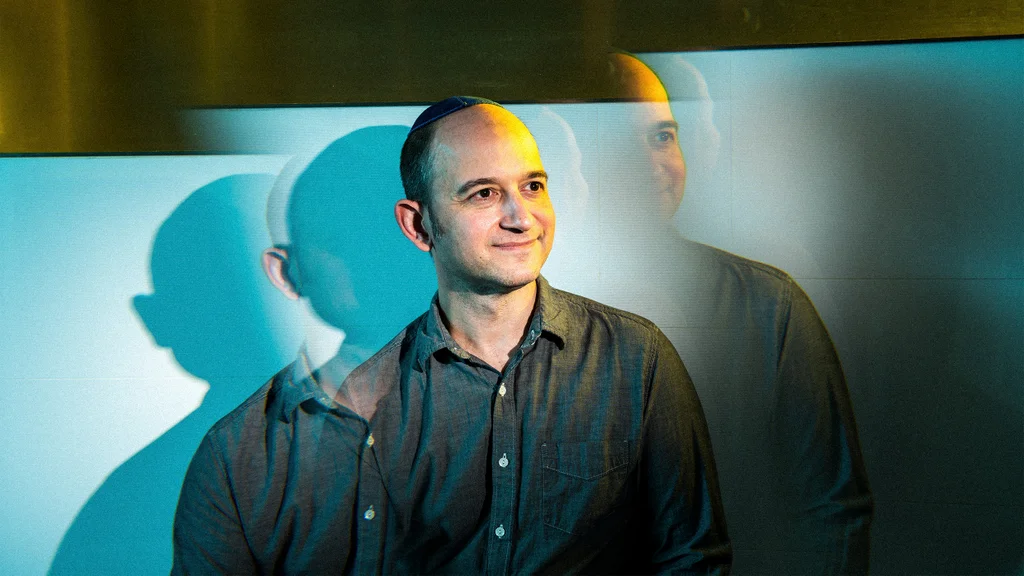 Google AI leader Noam Shazeer leaves company for OpenAI