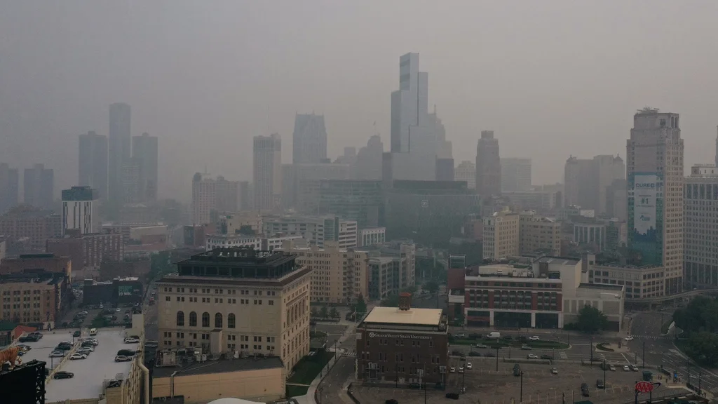 The wishful thinking of ‘climate havens’: Canada’s wildfire smoke is debunking myths about the Midwest