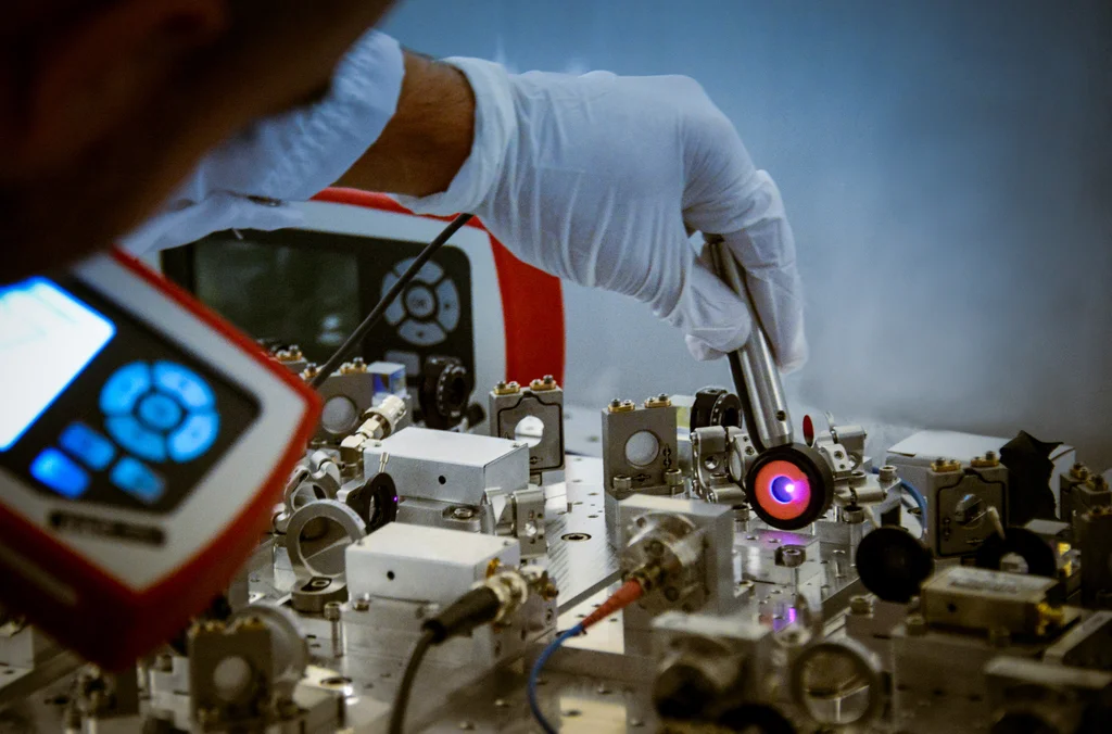 Google Quantum Commputing Why quantum computing is buzzing over Google's neutral atom pivotFast ...
