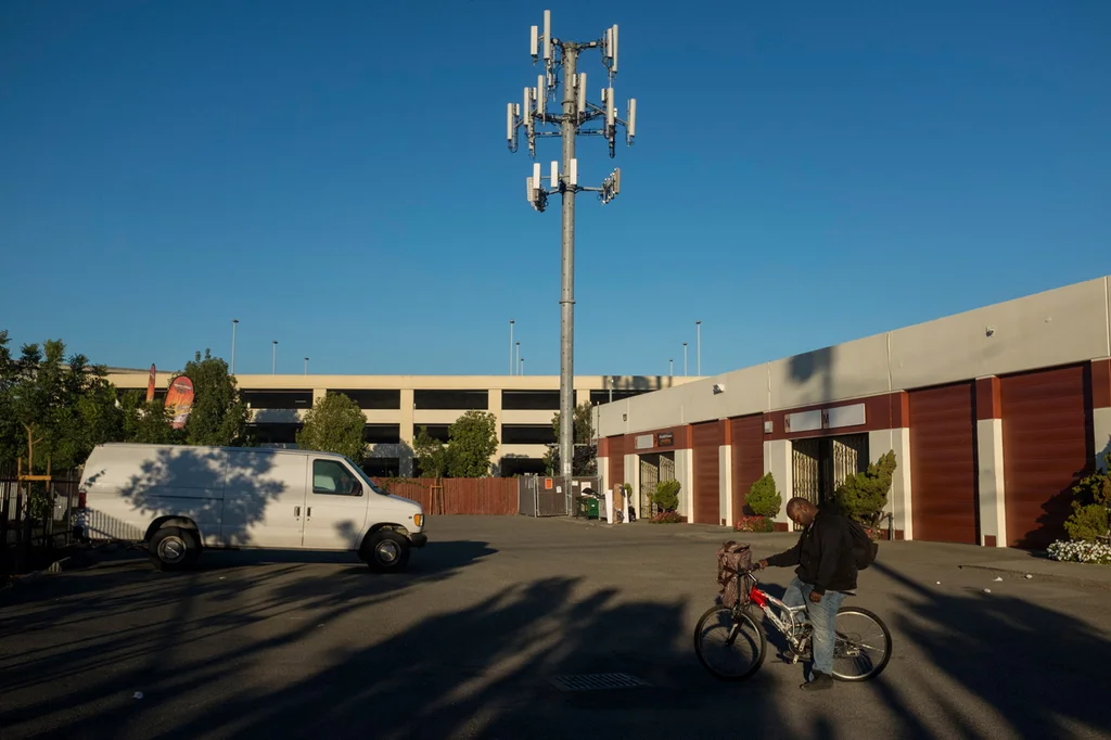 Abcd Telecom See How The Telecom Industry Is Quietly Changing The Shape Of Our ...