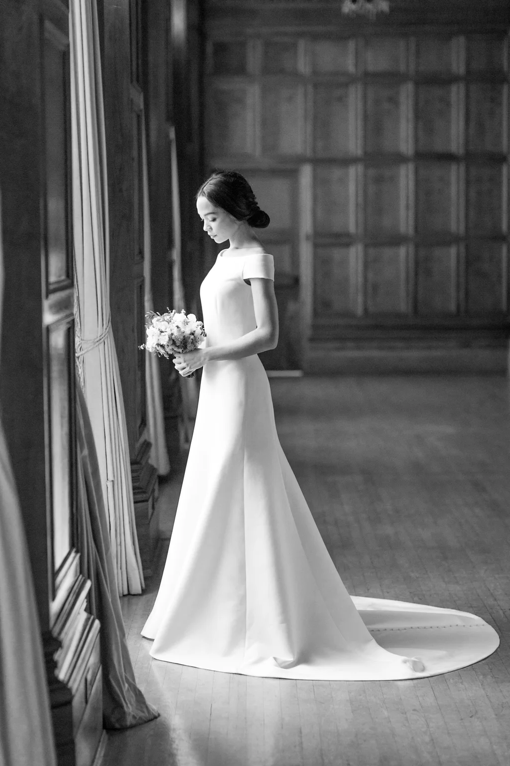 who designed meghan's wedding dress The Story Behind Meghan Markle's Givenchy Wedding Dress  And Her 16-Foot  Veil