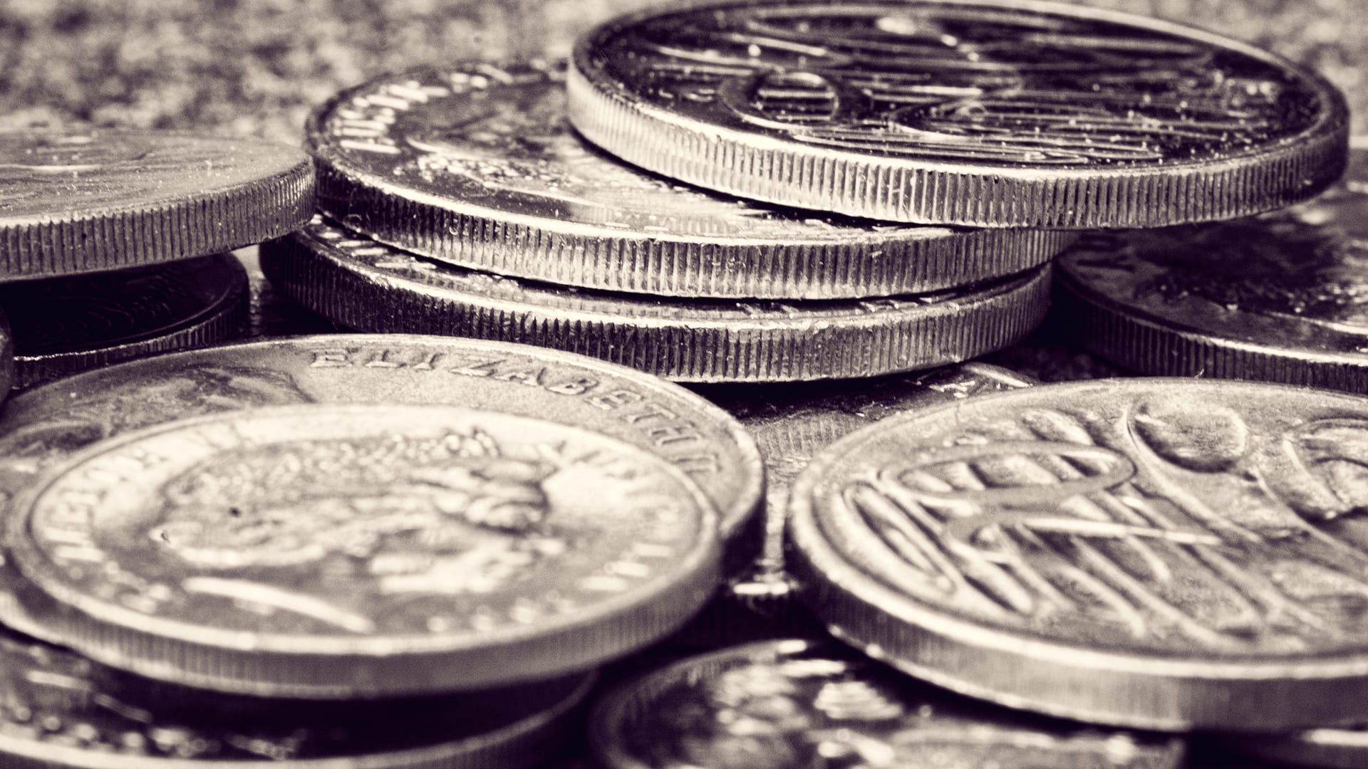 Apple Could Beat Bitcoin Out Of The Retail Market - Fast Company