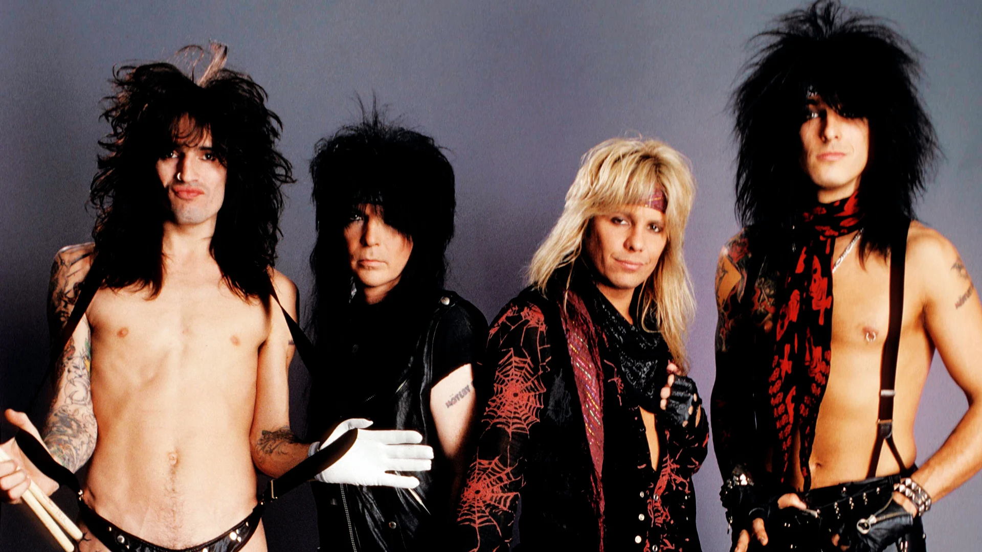5 Brilliant Business Lessons From Mötley Crüe (Seriously