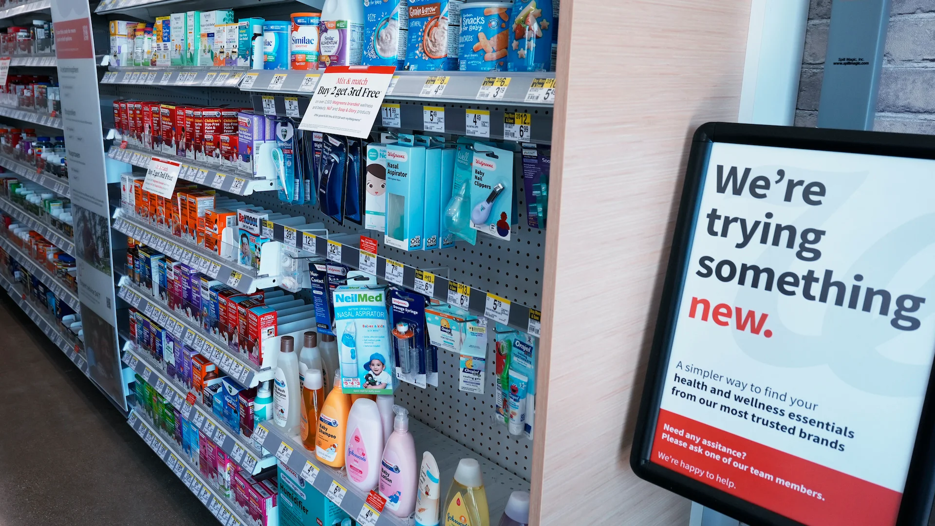 Walgreens and CVS drugstores experiment with smaller locations