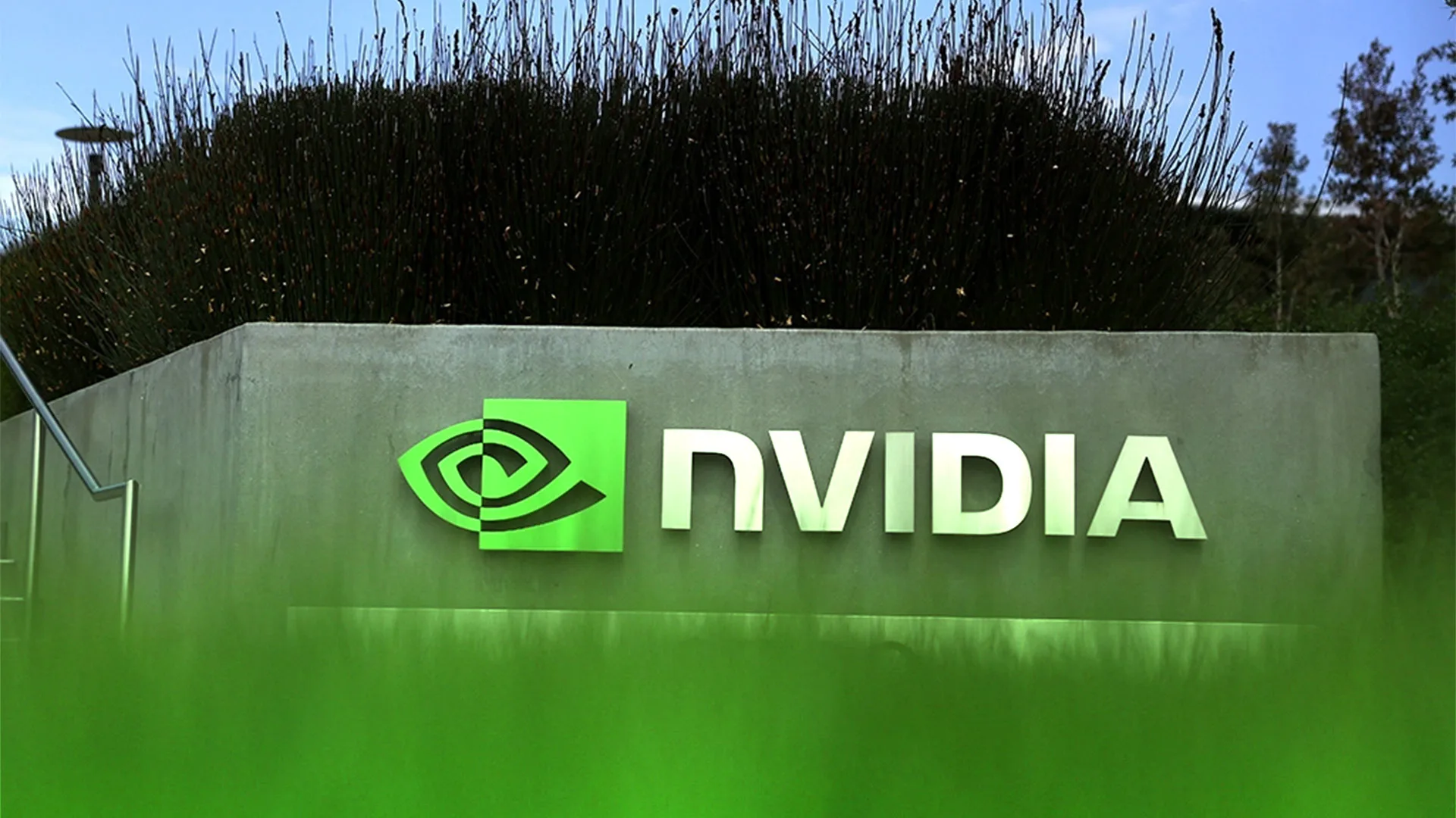 Nvidia Q2 earnings NVDA beats on revenue as AI stocks boom Fast Company