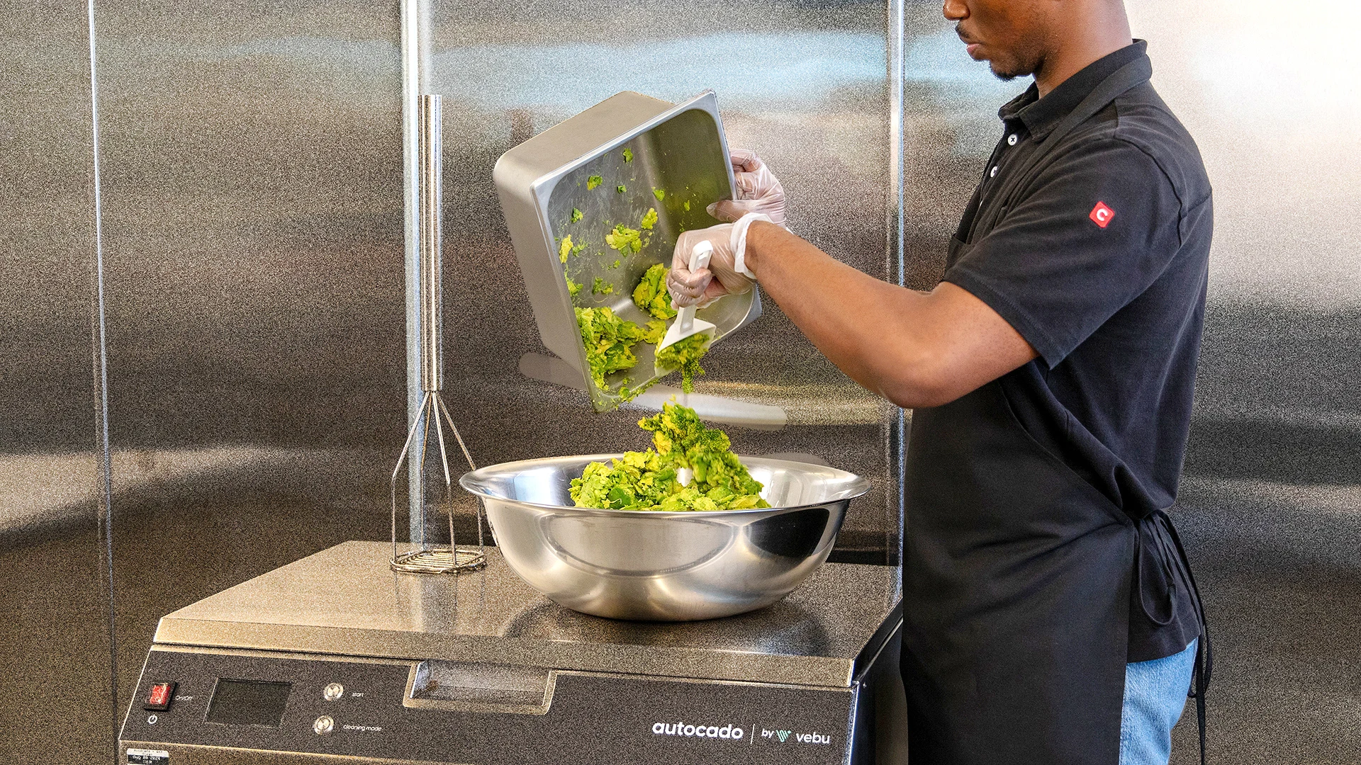 Chipotle's new robot can cut, core, and peel an avocado in 26 seconds ...