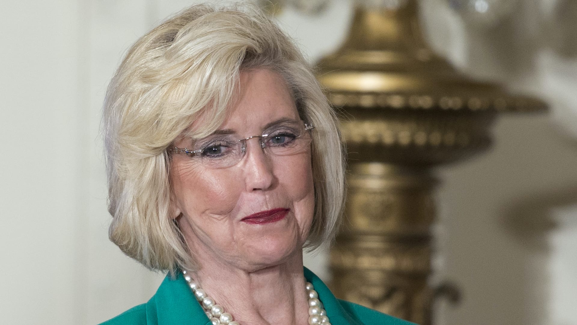 Lilly Ledbetter, an icon of the equal pay movement, dies at 86