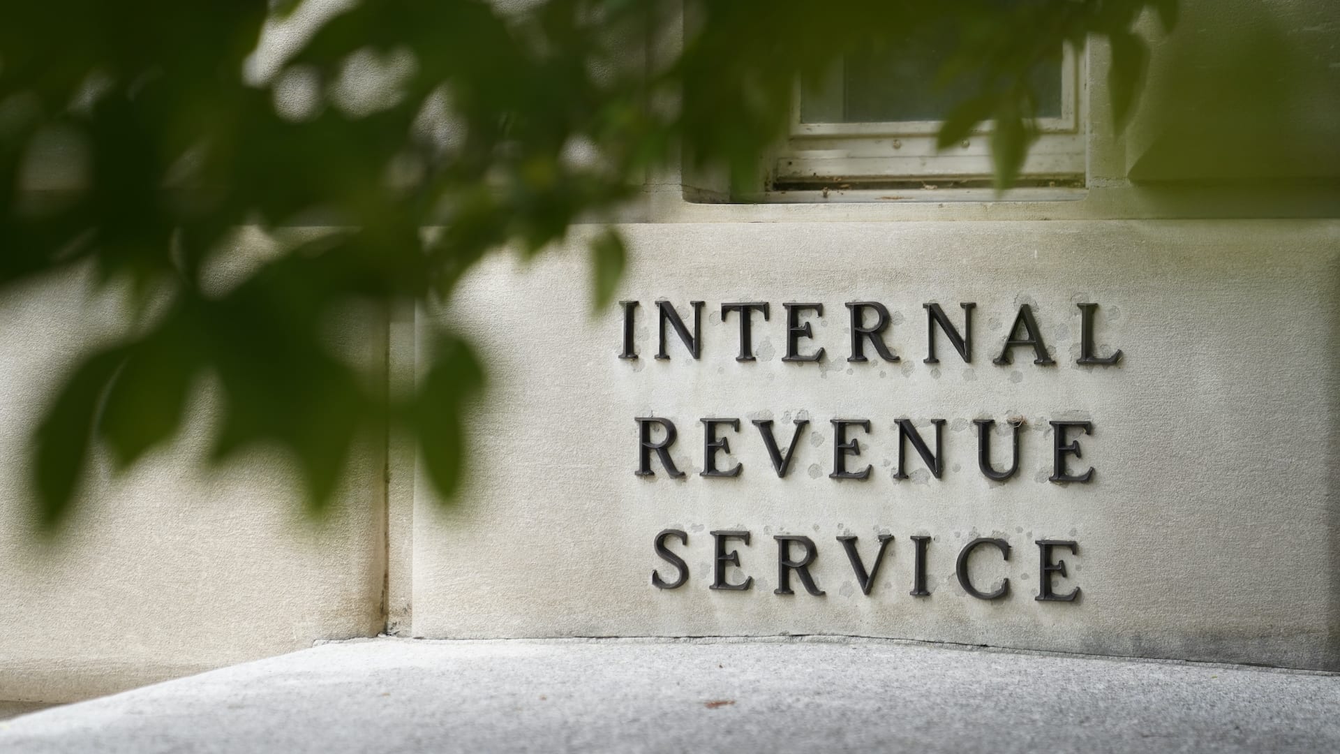 IRS Tax brackets change and bigger deductions in 2025 Fast Company