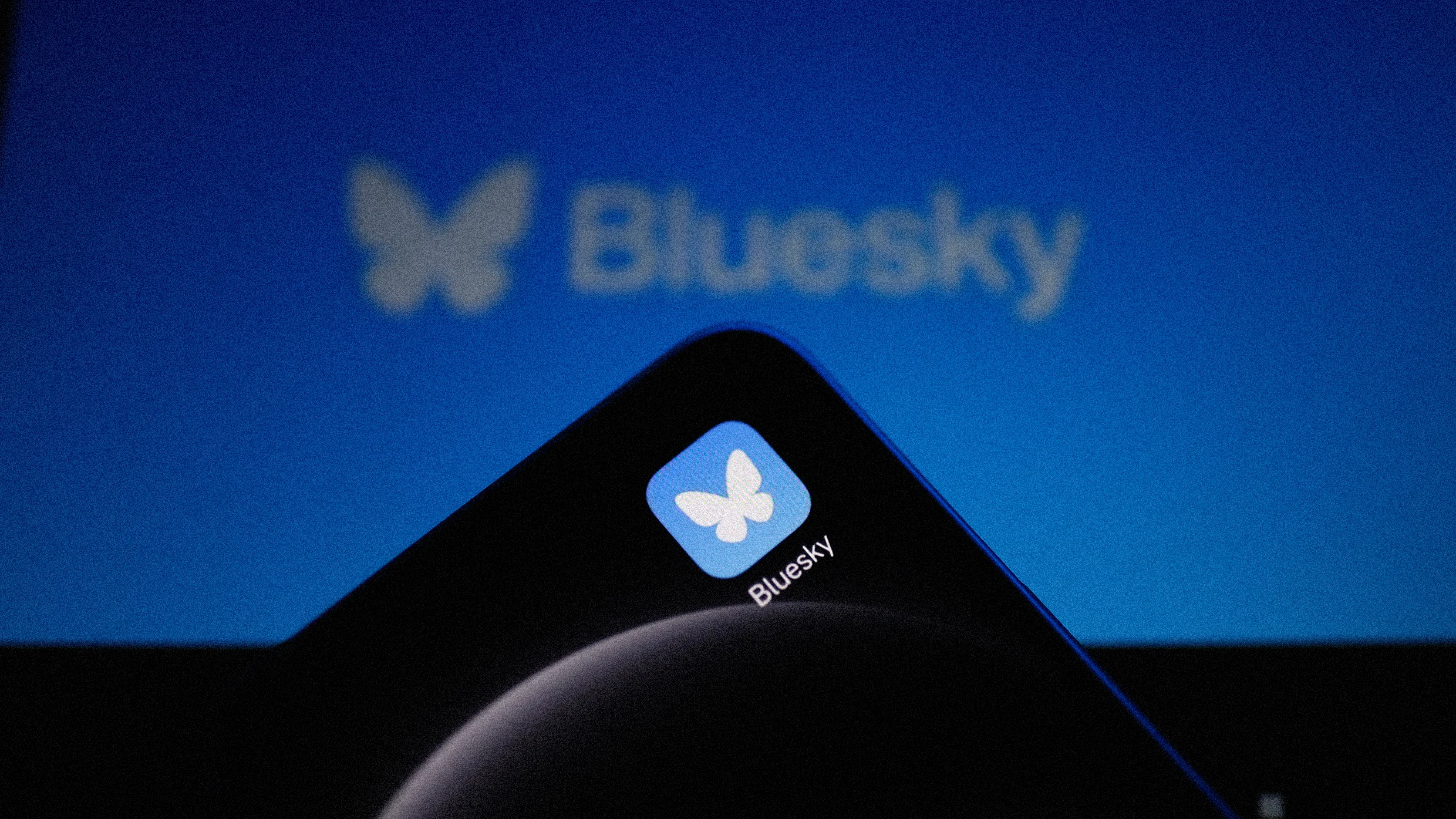 Dropping X for Bluesky? These tips will make the migration easier