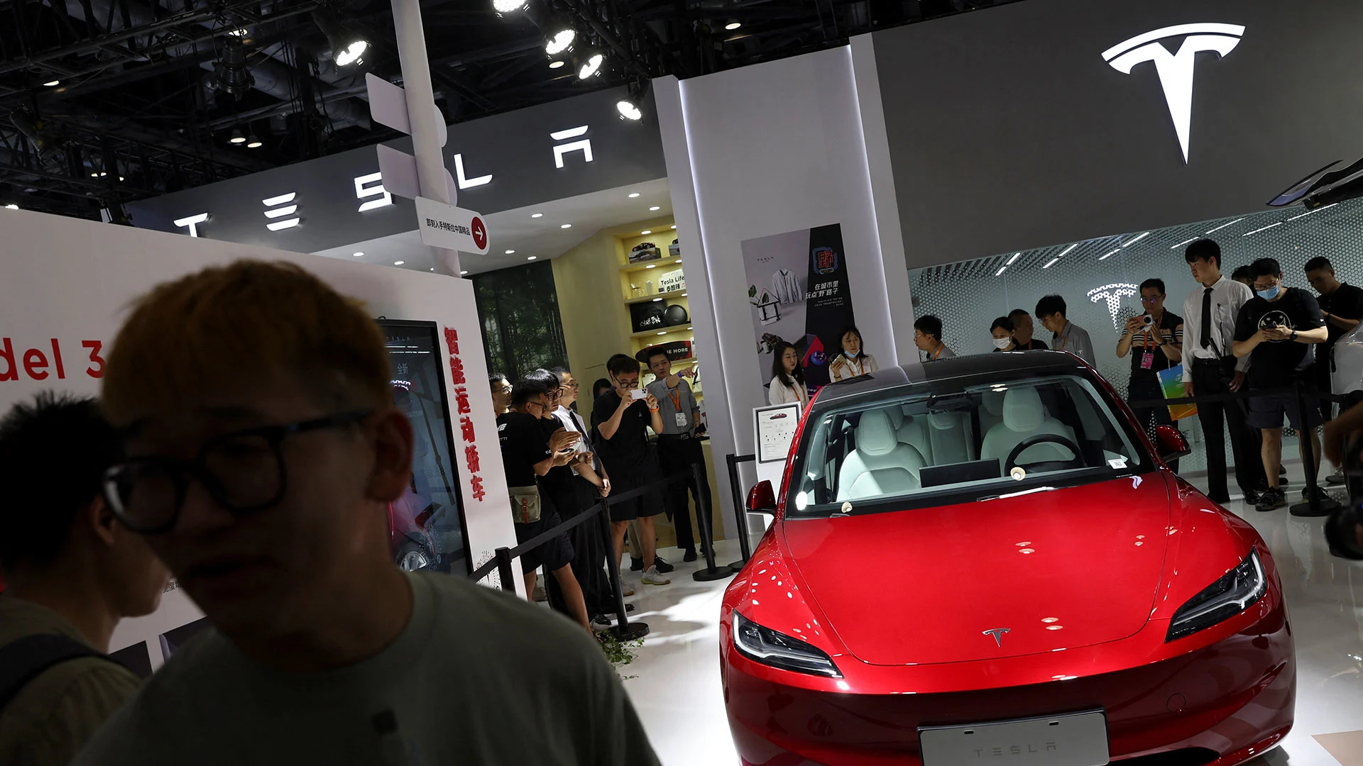 Tesla's China-made EV sales sink 29% in early 2025