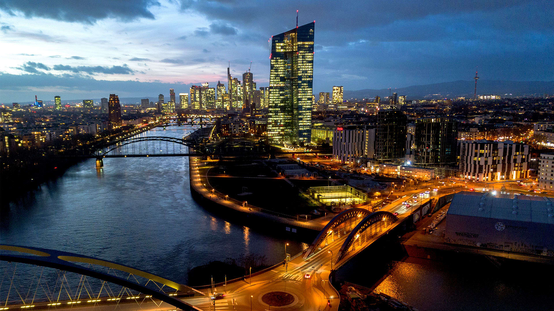 Europe's inflation fell to 2.4% in February. How analysts expect the Central Bank to respond