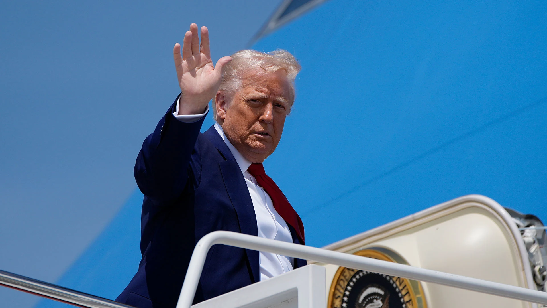 Trump's new orders dial back some tariffs for U.S. automakers