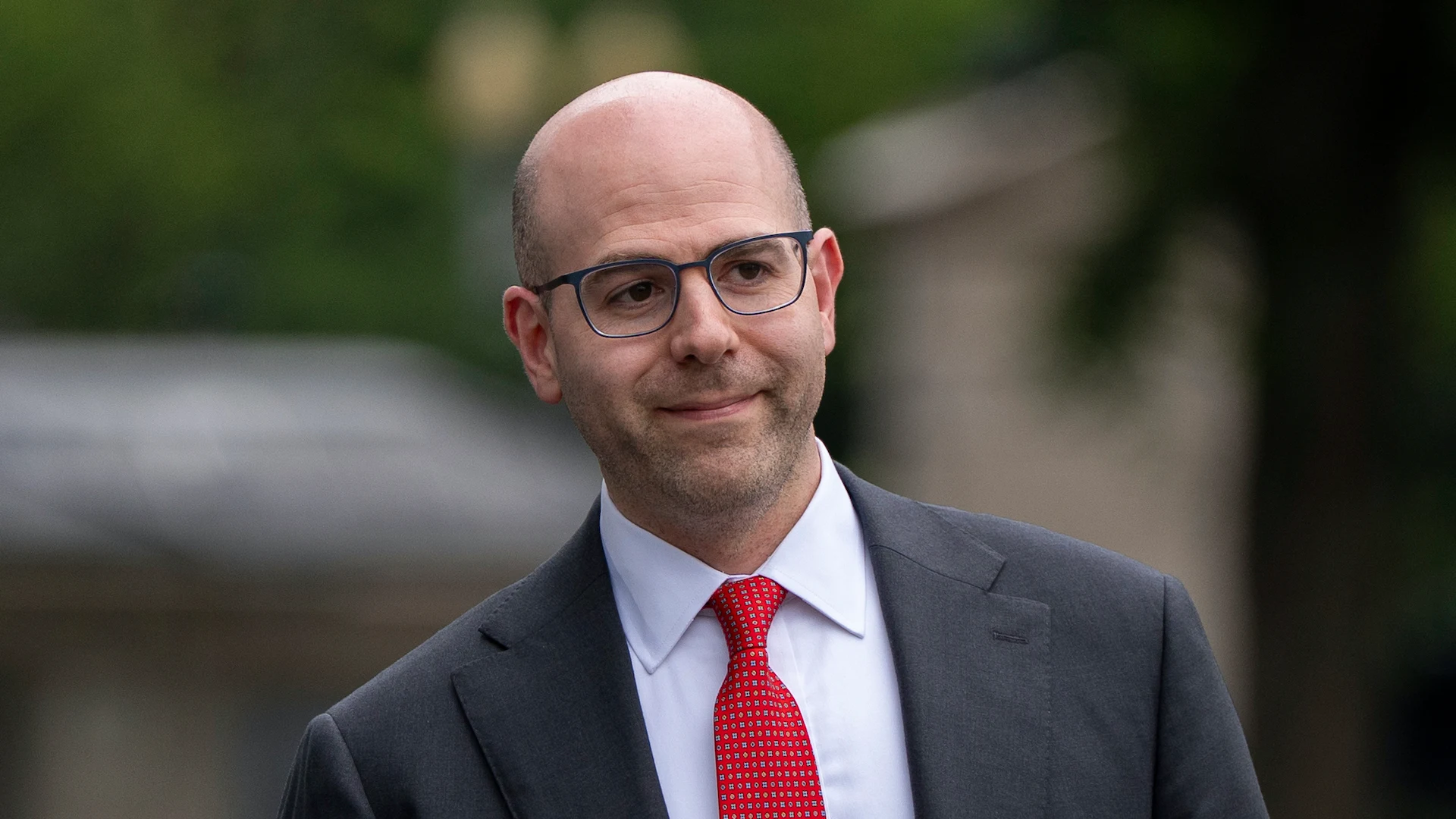 Trump's Fed appointee pushes for steeper rate cuts