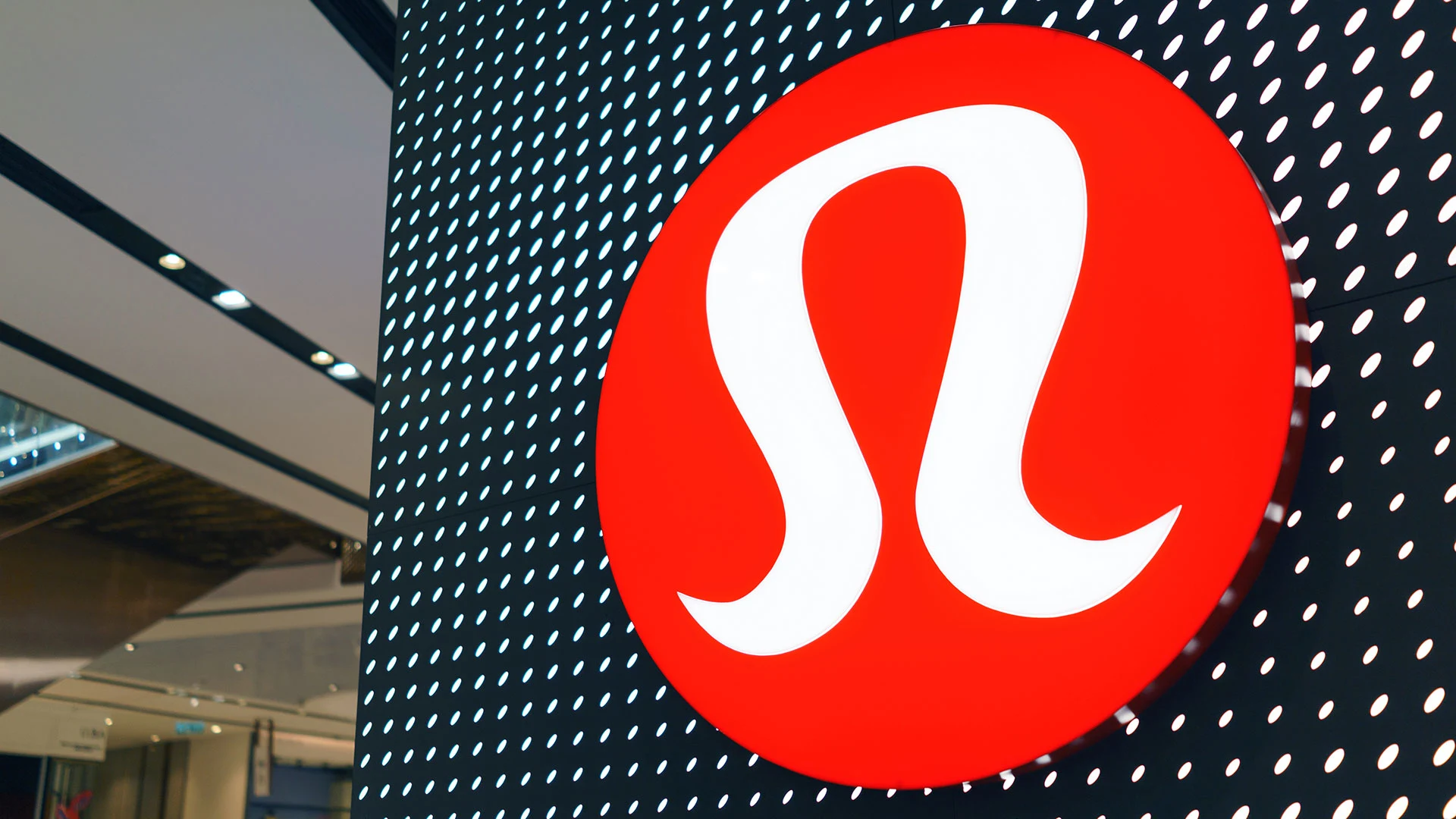 Lululemon stock price is crashing today: Trump's tariffs and de minimis change are part of the reason why
