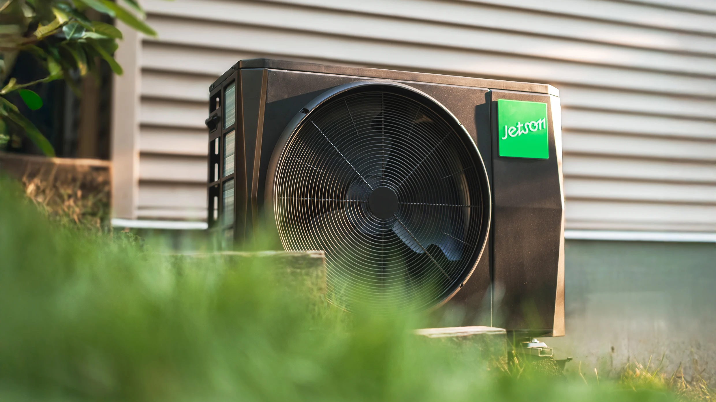 Want a heat pump? This startup just cut the cost in half
