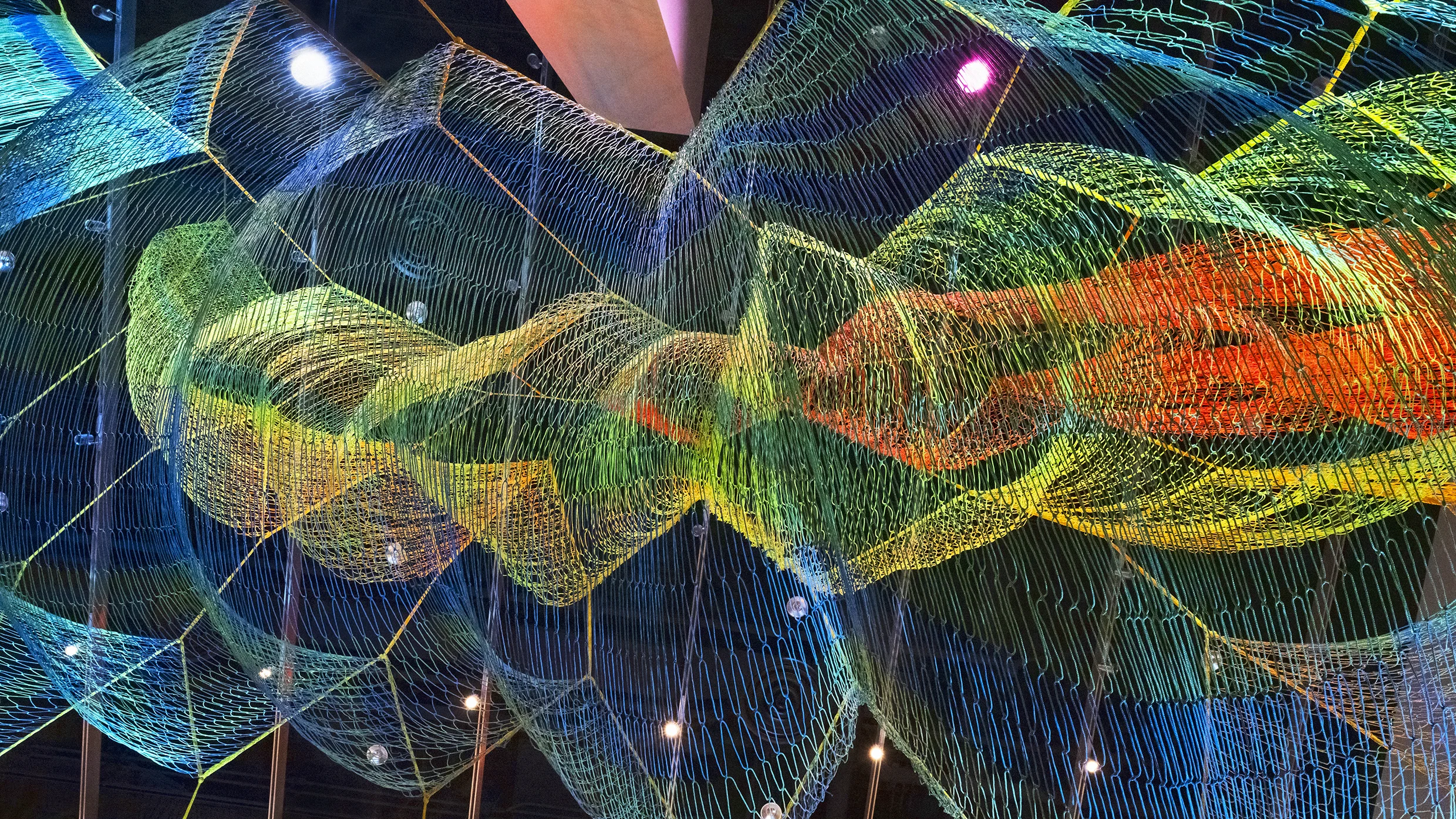 アート・デザイン・音楽 C3 Fundamentals for Sustainability This stunning new sculpture visualizes what climate change could