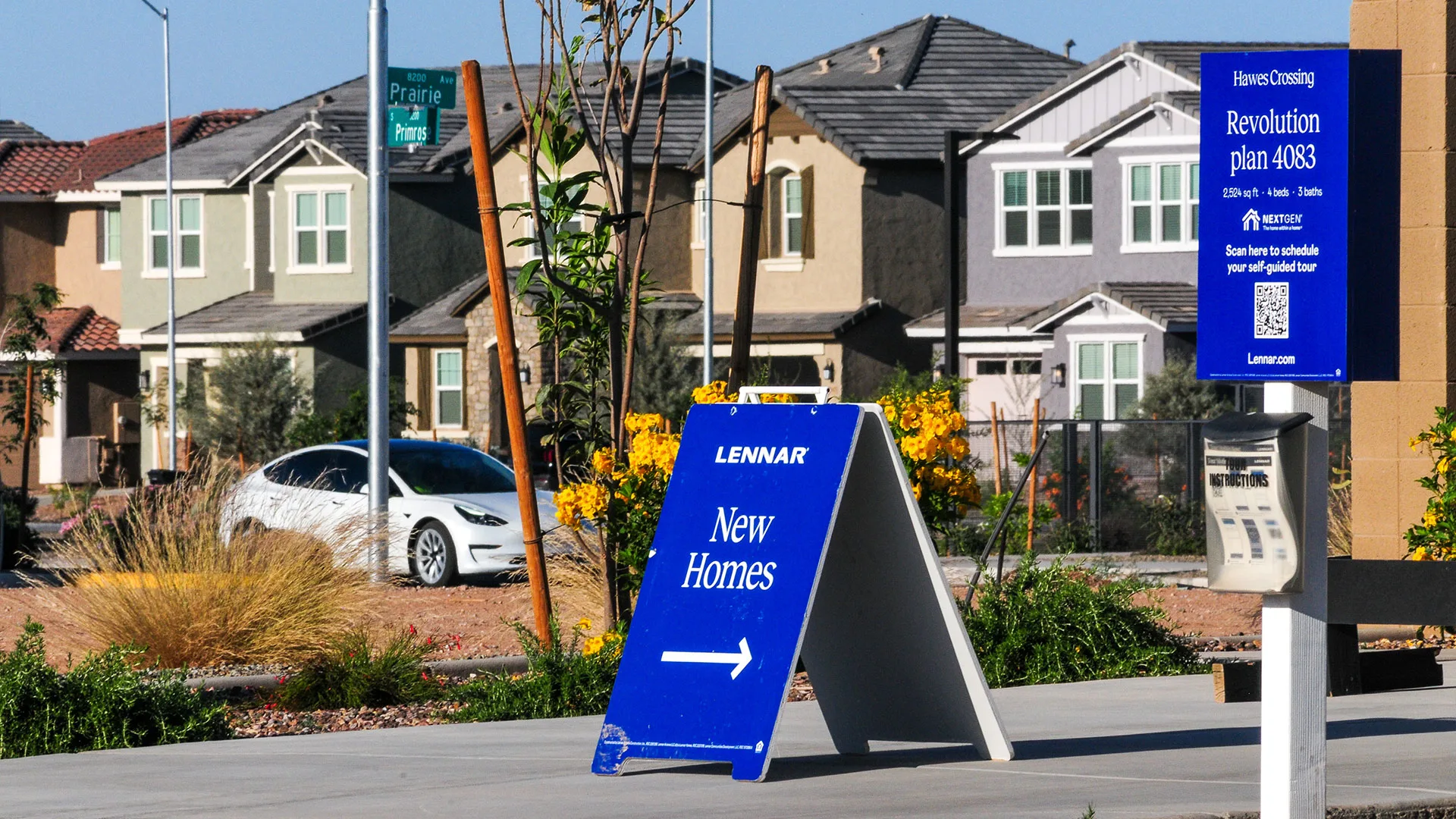 Sun Belt housing markets are so weak that homebuilder Lennar's average home price is down 22%