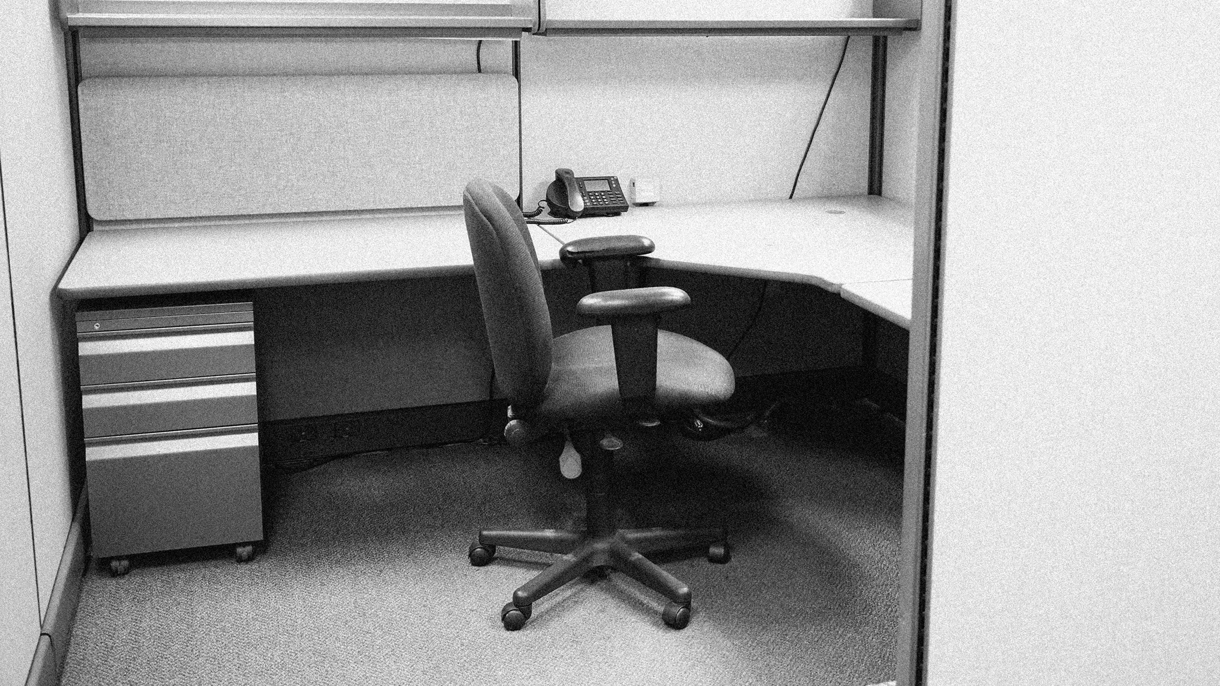 Laid off from tech? Try building an AI-powered business