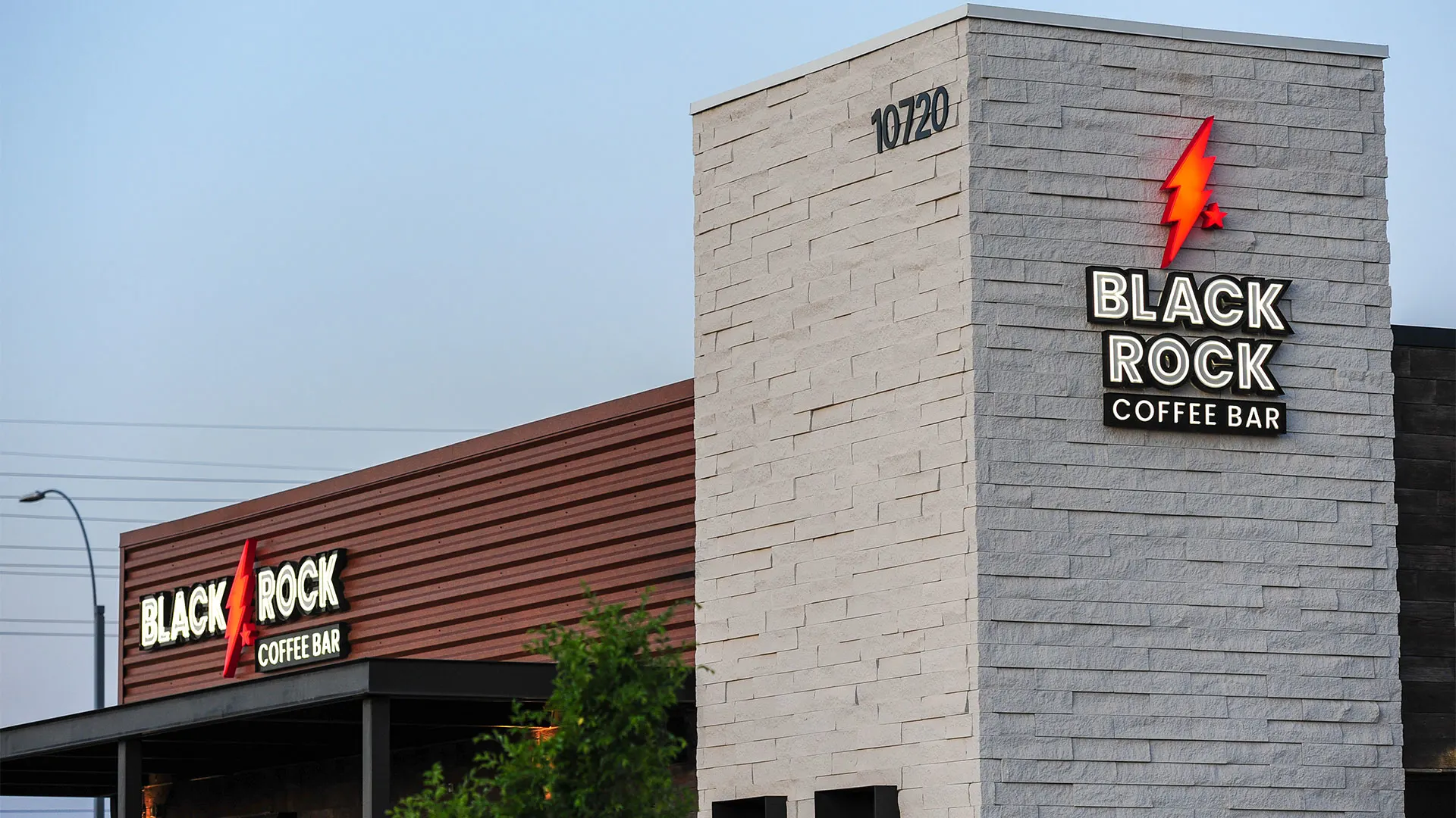 Black Rock Coffee Bar's IPO today will test investor appetite for restaurant stock listings amid tech fever
