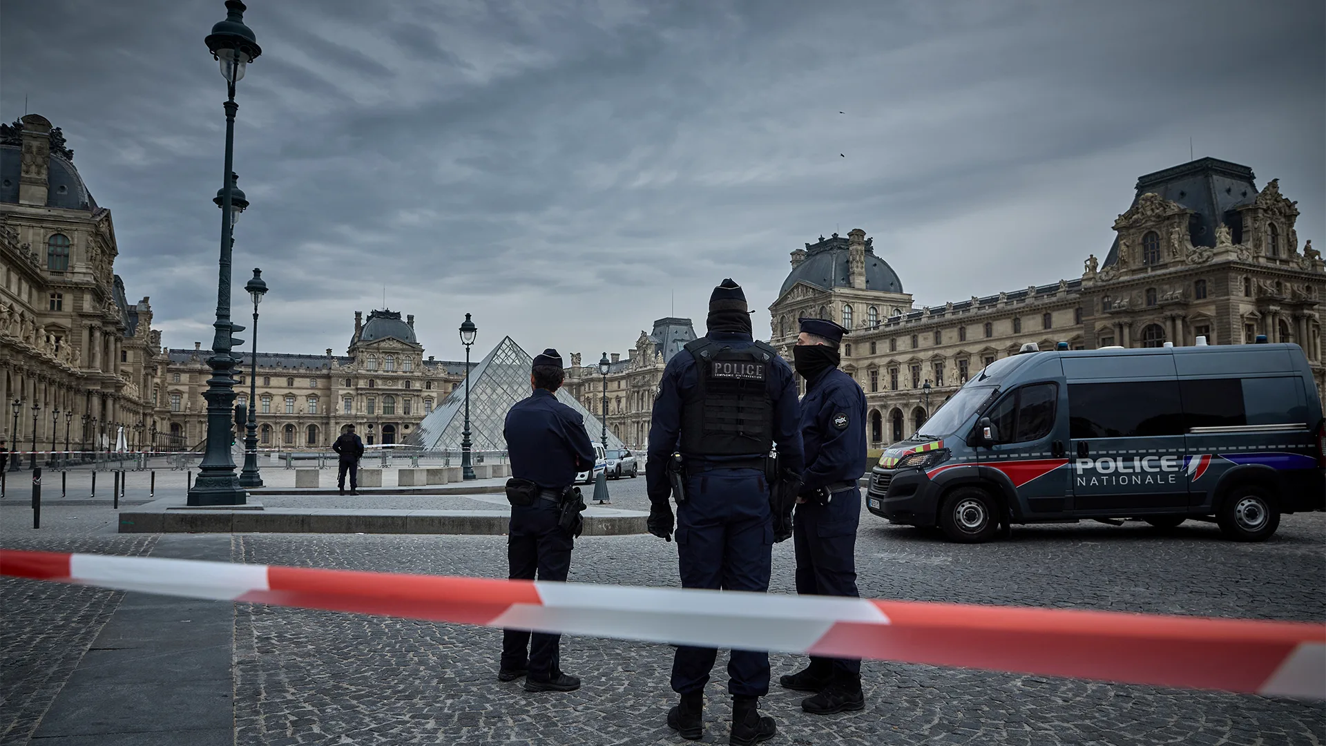 Prediction markets are turning the Louvre heist into a game