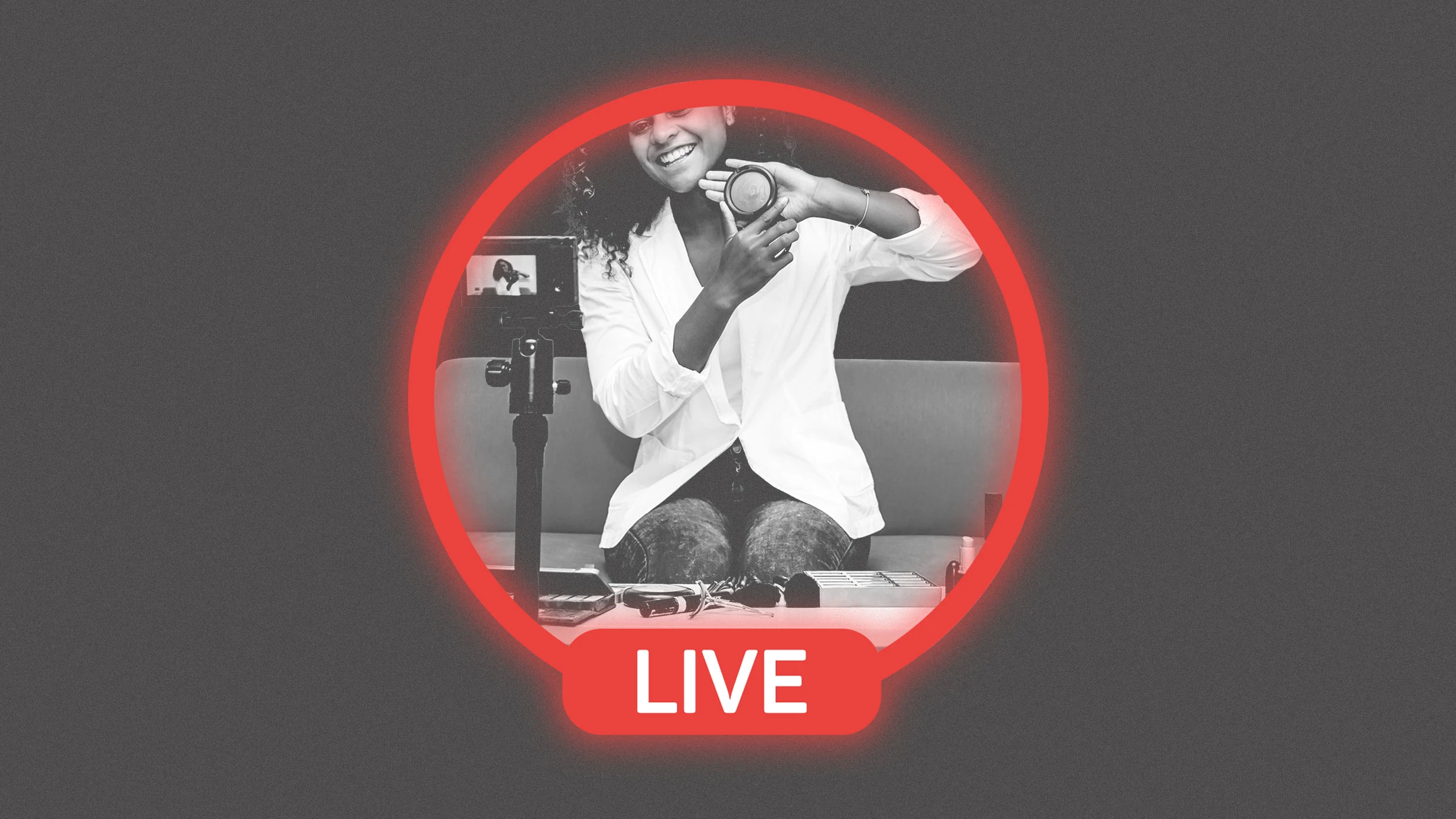 How 'live selling' helps solopreneurs make 6 figures