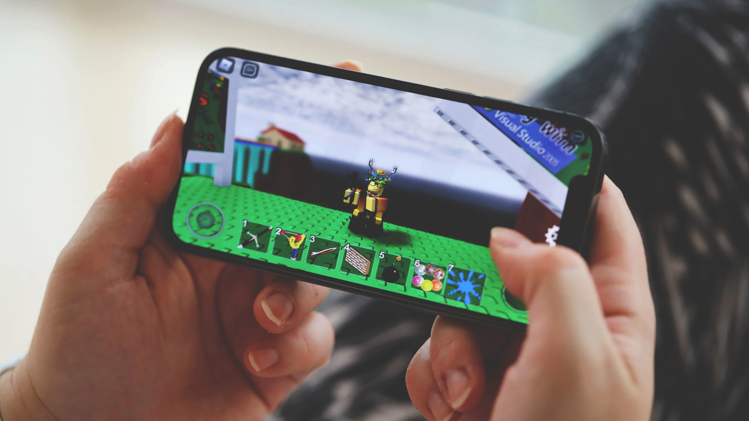 Roblox demands an AI-verified selfie to prevent kids from chatting to adults