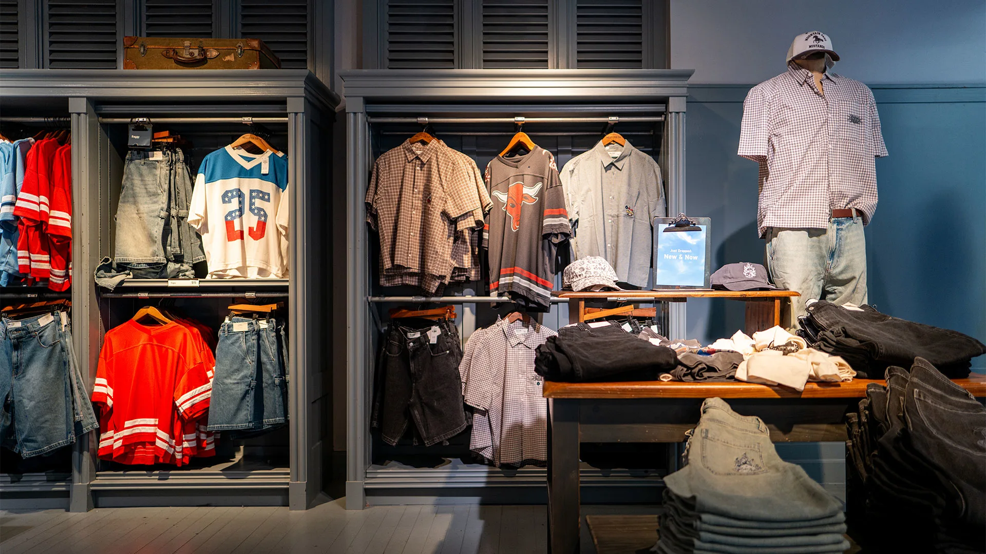 Abercrombie &amp; Fitch's shares are up 37% thanks to Hollister's success