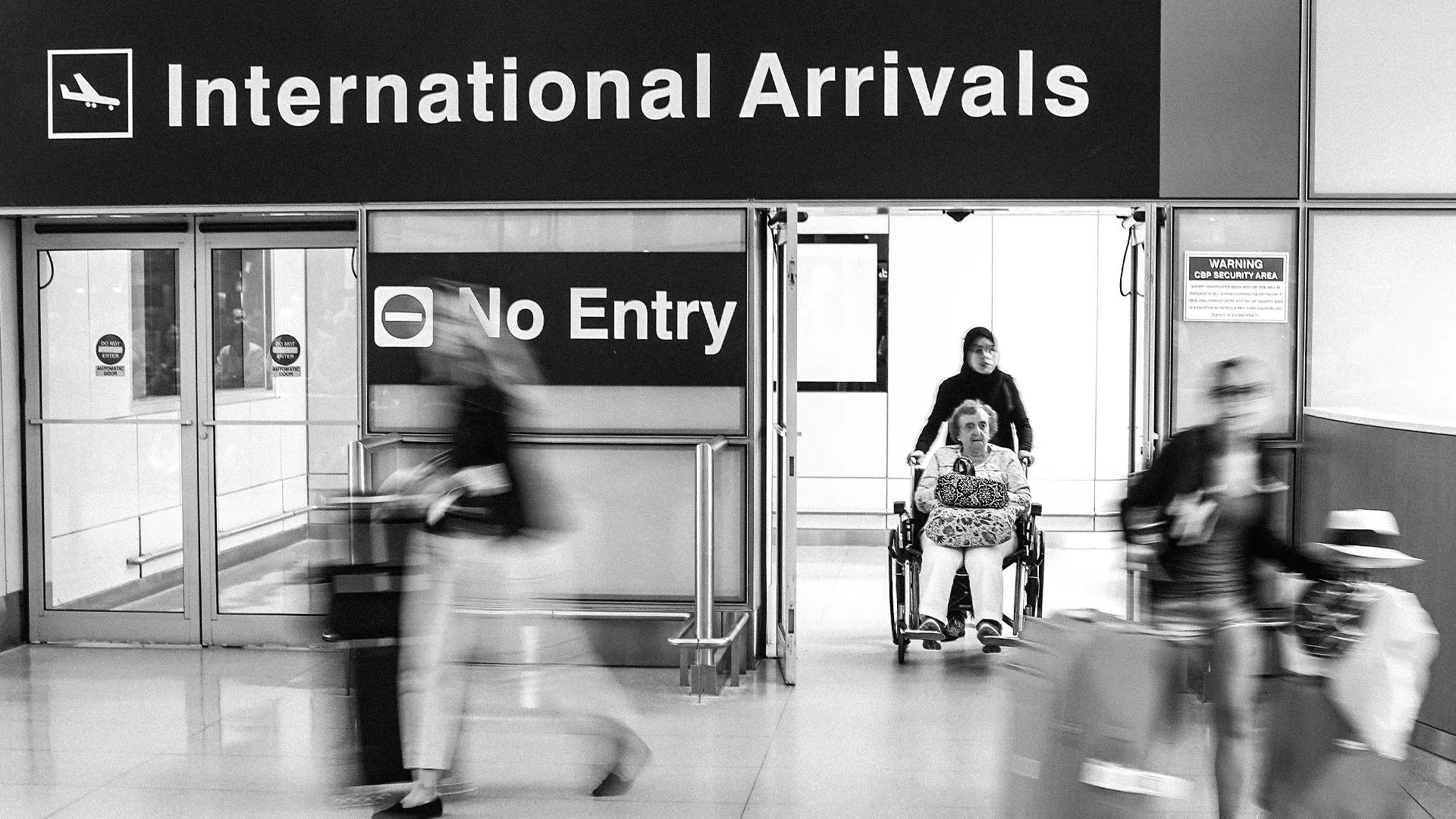 U.S. will require some tourists to hand over 5 years of social media