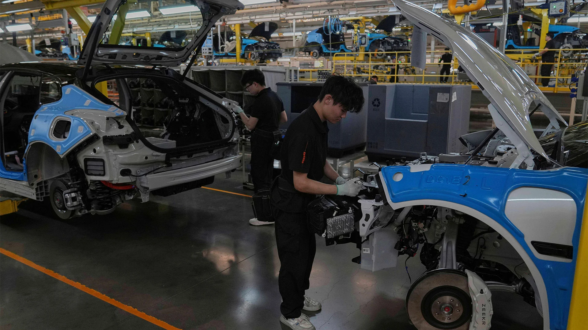 E.U. sets new conditions for Chinese EV imports to resolve dispute