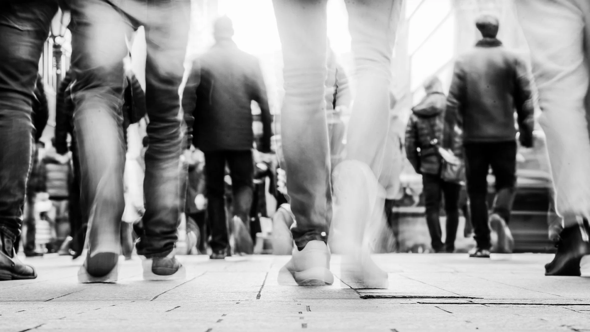 fastcompany.com - Jennifer Mattson - Another apparel brand is closing all retail stores. It was once a tech bro favorite