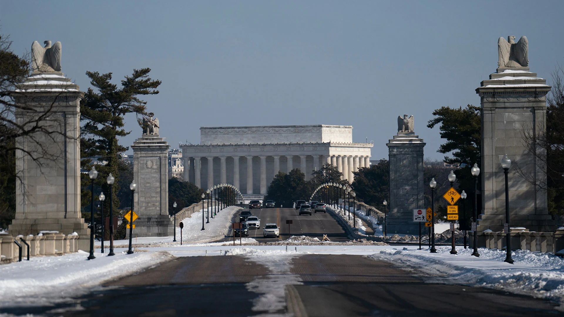 Trump's D.C. building boom includes a proposed arch, the 'biggest one of all'