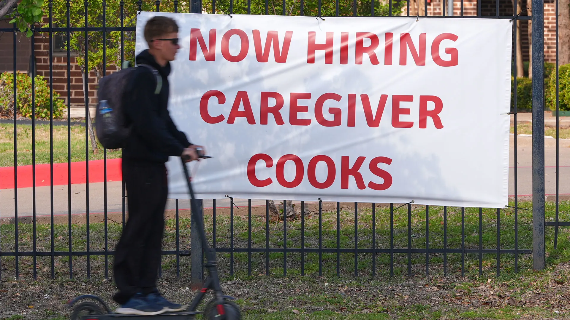 Gallup poll shows this dramatic shift in American workers' outlook on the job market