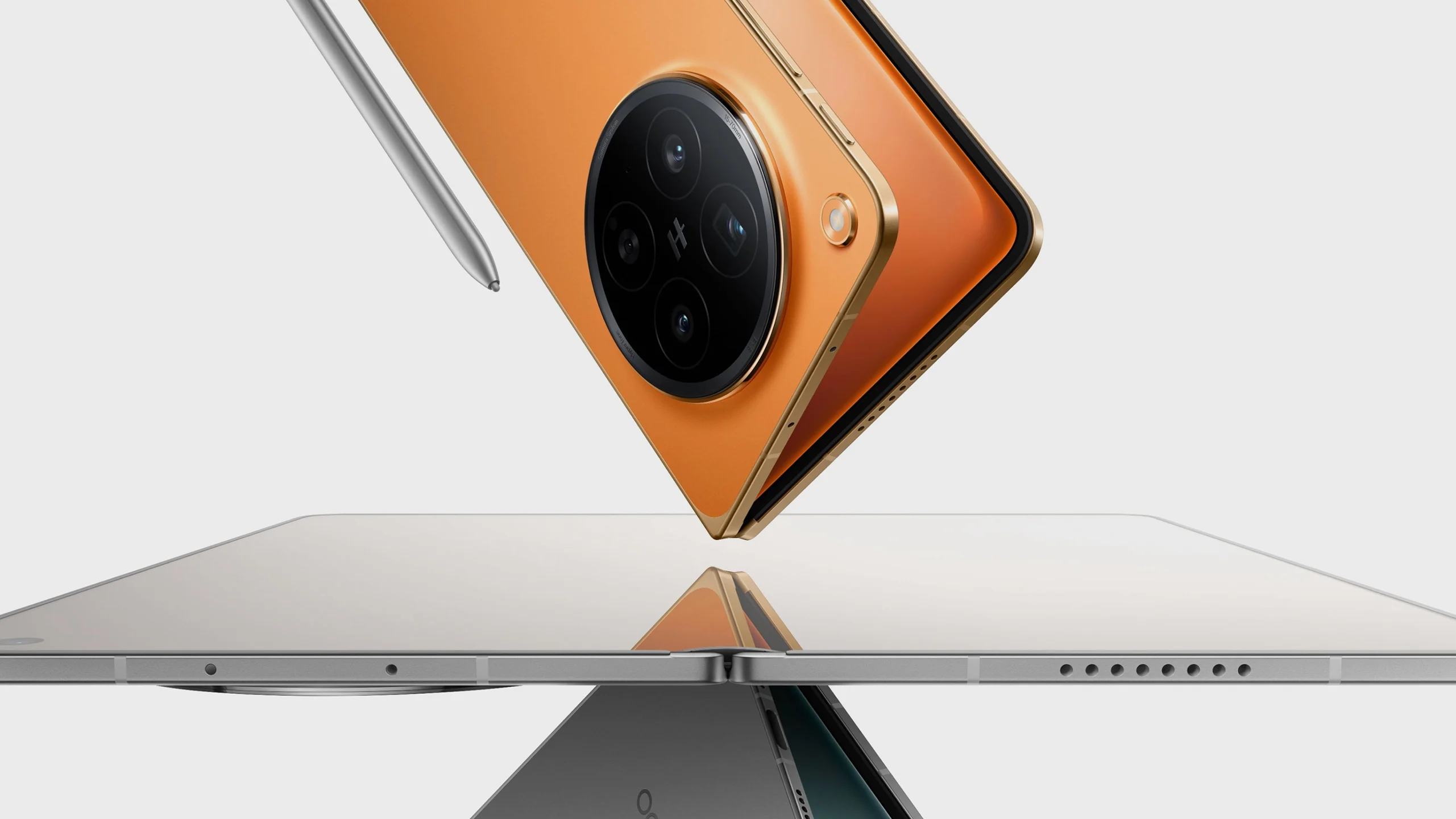 This new foldable phone may have upstaged Apple in the 'zero-crease' wars