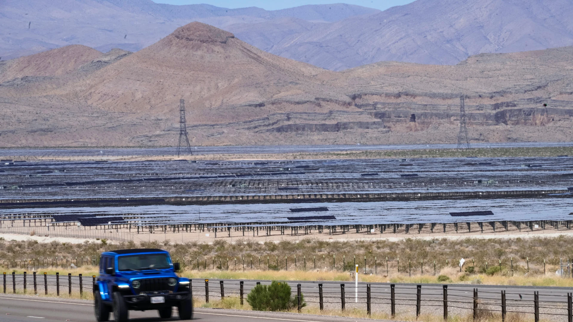 States are falling short on their clean energy goals due to data center boom
