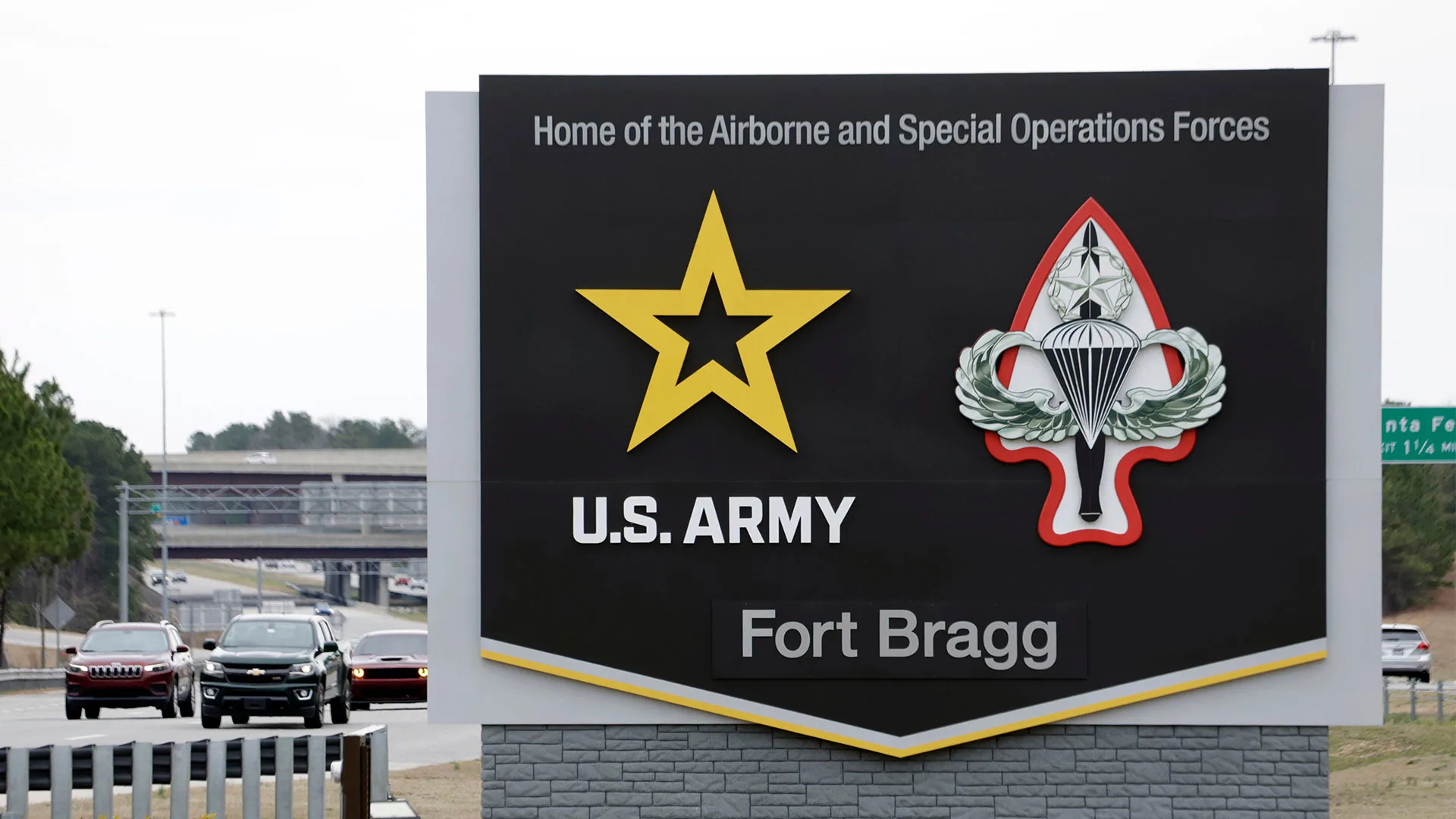 Officials charge a U.S. soldier for using intel on this $400K Polymarket bet