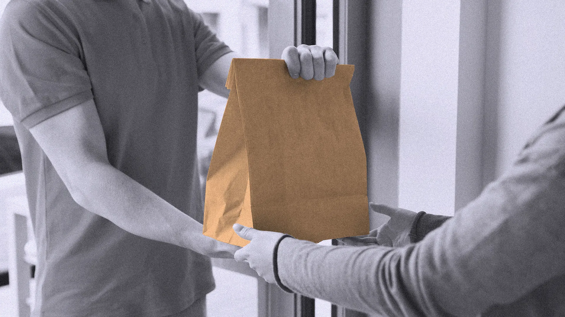 A customer used AI to trick DoorDash into issuing a refund. The company's response is going viral