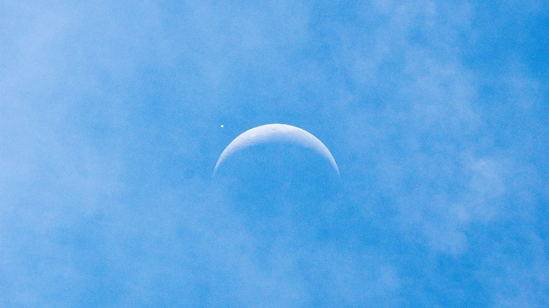 Don't miss it: Venus will vanish behind the moon in a rare daytime event ...