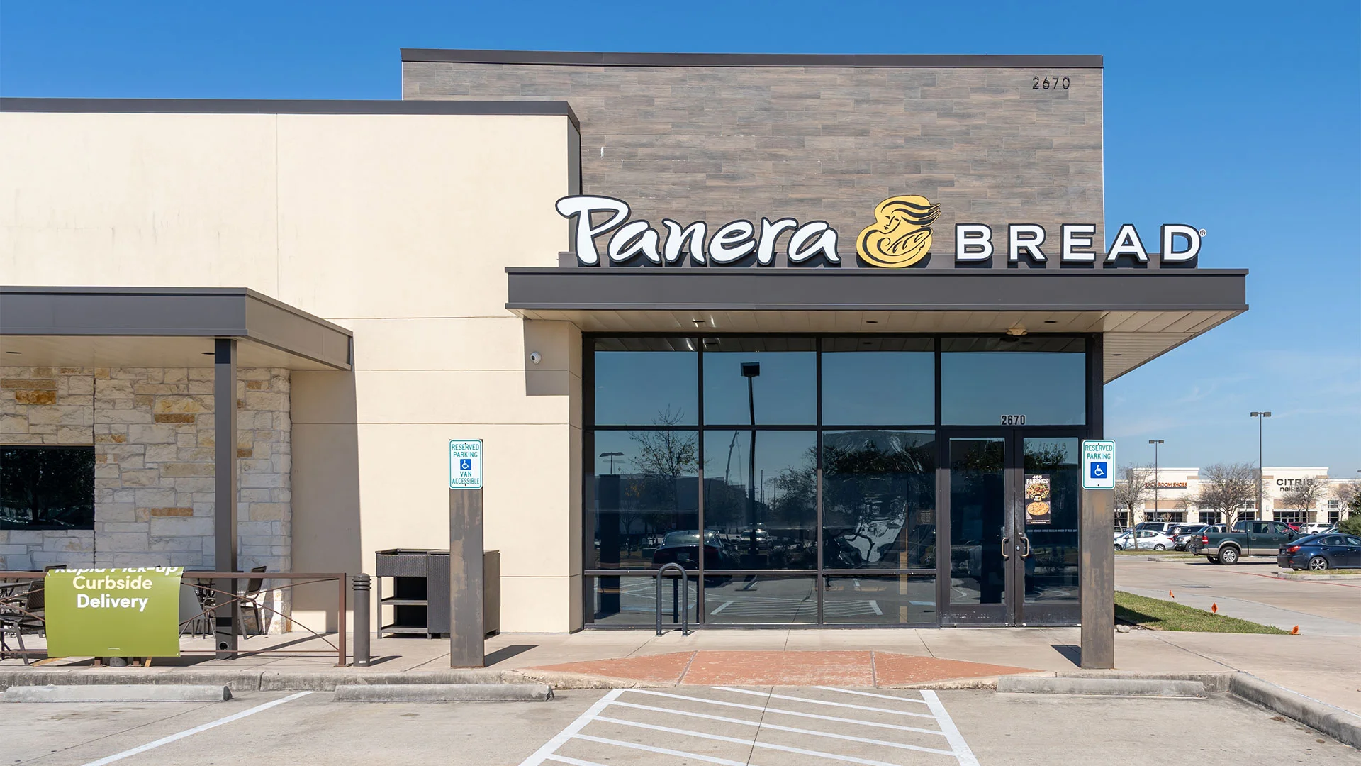 Panera Bread stores that closed in a franchise dispute are reopening under new ownership: See a list of locations