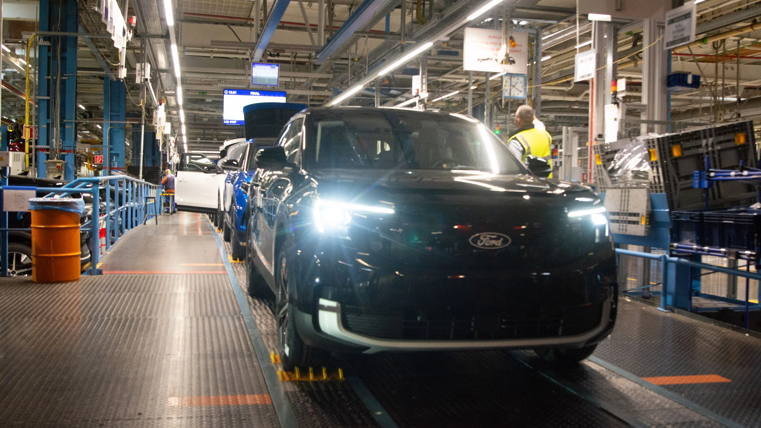 fastcompany.com - Pavithra Mohan - AI couldn't fix quality problems. So Ford rehired its most experienced engineers
