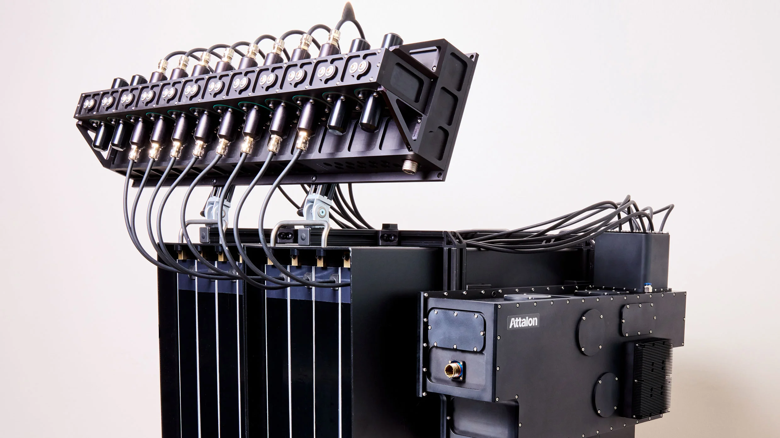 This tiny fiber-optic plug could make laser weapons battlefield-ready
